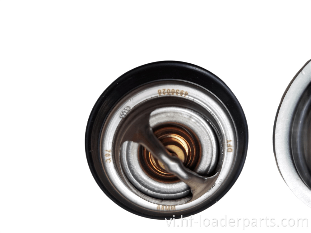 QSL9.3 6LT9.3 6CTA8.3 4VBE34RW3 Bộ điều chỉnh nhiệt 3968559 4936026 QSL9.3 6LT9.3 6CTA8.3 CUMMINS thermostat 3968559 4936026